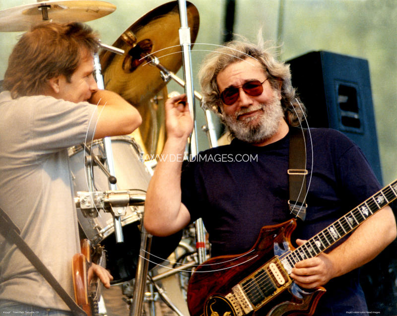 Jerry Garcia, Bob Weir - August 15, 1987